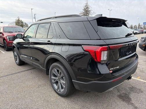 Agate Black Metallic 2026 Ford Explorer Active