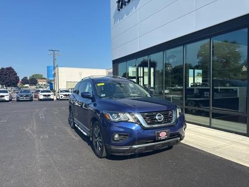 2018 Nissan Pathfinder Platinum
