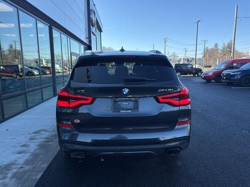 2018 BMW X3 M40i