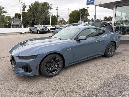 2025 Ford Mustang GT Premium