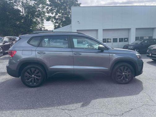 2022 Volkswagen Taos 1.5T S