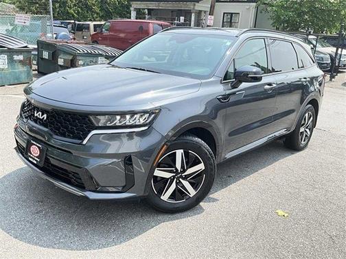 2022 Kia Sorento S