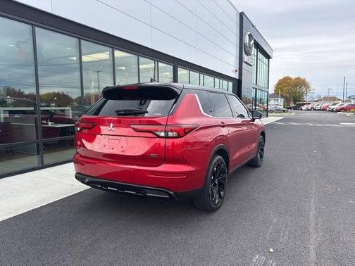 2023 Mitsubishi Outlander 