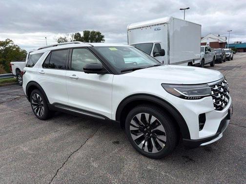 Star White 2027 Ford Explorer Platinum