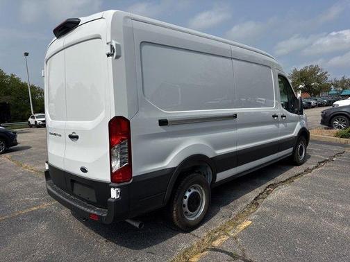 2025 Ford Transit-250 148 WB Medium Roof Cargo