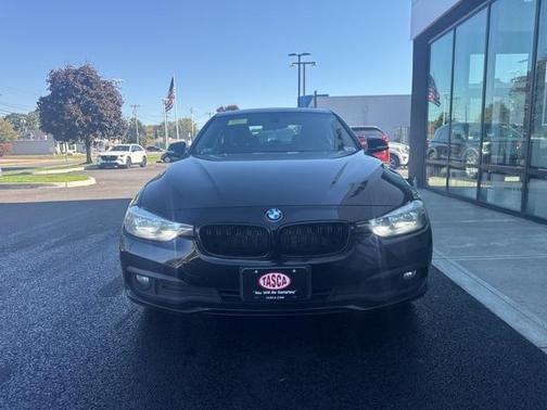 2017 BMW 320 i xDrive