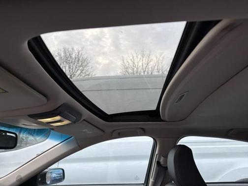 2012 Acura TL Technology