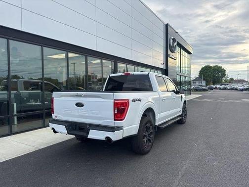 Oxford White 2023 Ford F-150 XLT