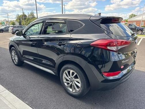 2017 Hyundai TUCSON SE Plus