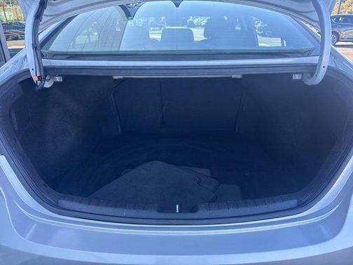 2017 Hyundai ELANTRA Value Edition