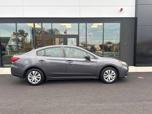 2019 Subaru Impreza 2.0i