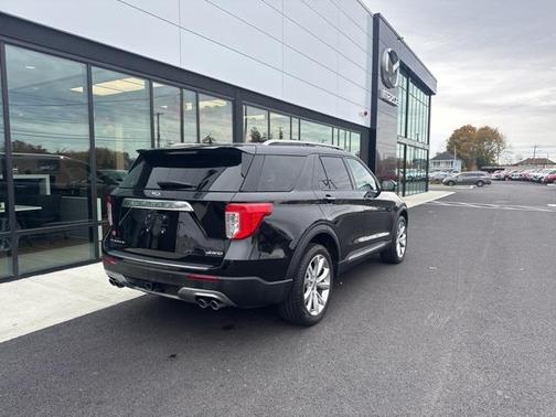 2023 Ford Explorer Platinum