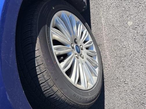 2013 Ford Fusion Hybrid SE