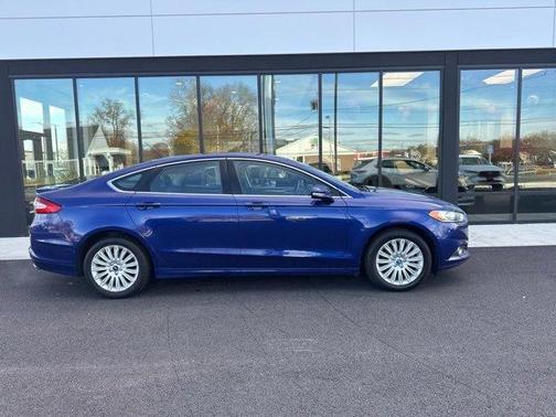 2013 Ford Fusion Hybrid SE