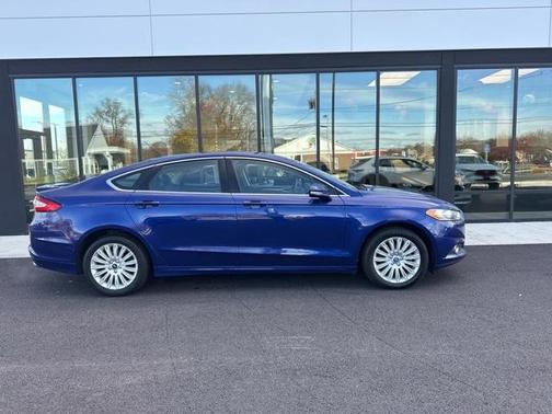 2013 Ford Fusion Hybrid SE