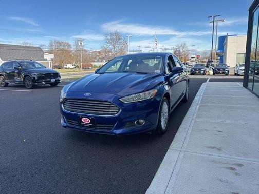 2013 Ford Fusion Hybrid SE