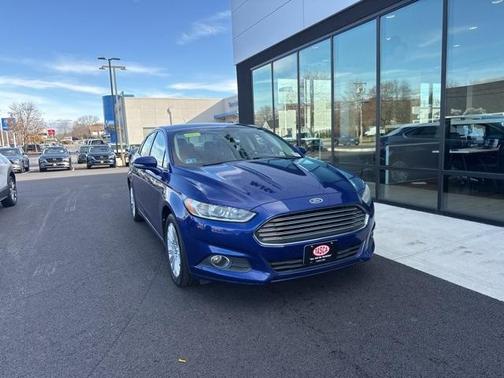 2013 Ford Fusion Hybrid SE