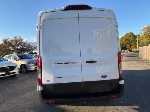 2026 Ford Transit-250 MR