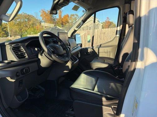 2026 Ford Transit-250 MR