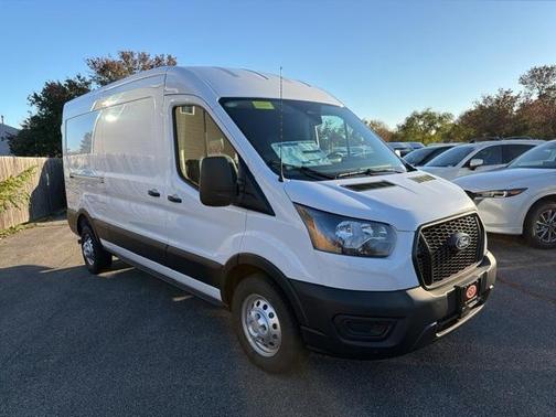 2026 Ford Transit-250 MR