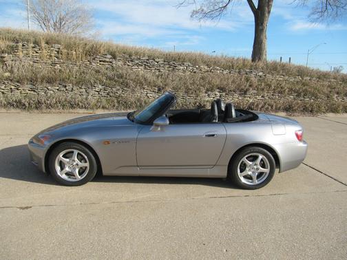 2001 Honda S2000 Base