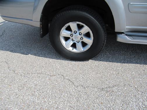 2004 Toyota Sequoia Limited