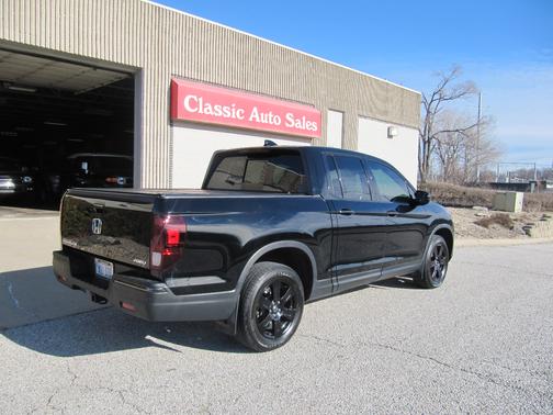 2019 Honda Ridgeline Black Edition