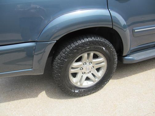 Blue 2005 Toyota Sequoia Limited