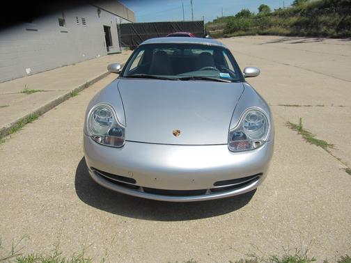 1999 Porsche 911 Carrera 4 Cabriolet