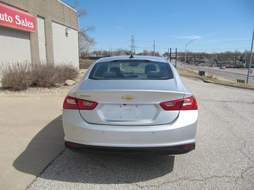 2022 Chevrolet Malibu 1LS