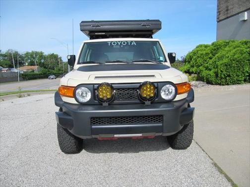 2010 Toyota FJ Cruiser TRD Trai Edition suprcharged