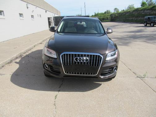 Brown Metallic 2013 Audi Q5 2.0T Premium Plus
