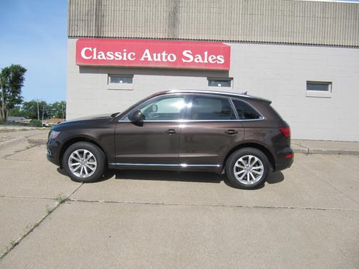 Brown Metallic 2013 Audi Q5 2.0T Premium Plus