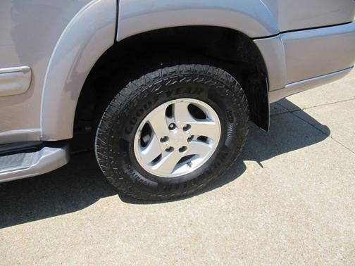 2001 Toyota Sequoia Limited