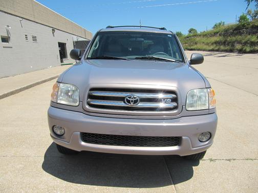 2001 Toyota Sequoia Limited