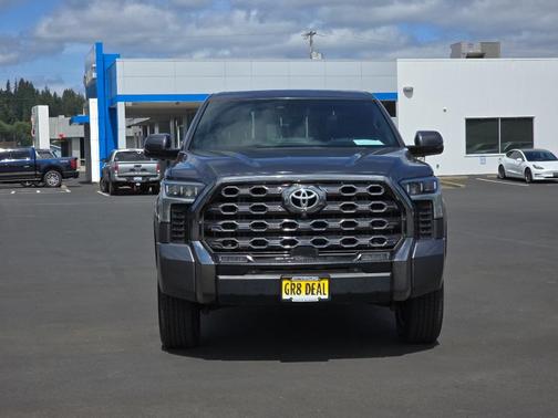 2023 Toyota Tundra Platinum