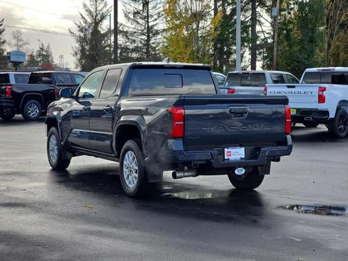 2024 Toyota Tacoma SR5