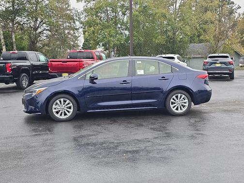 2026 Toyota Corolla Hybrid XLE