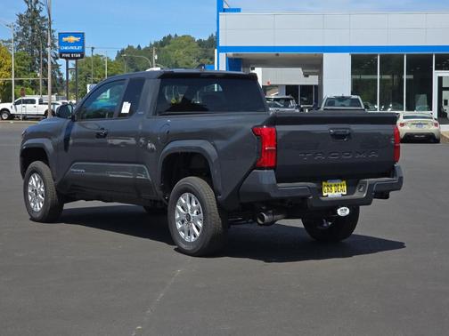 2025 Toyota Tacoma SR5