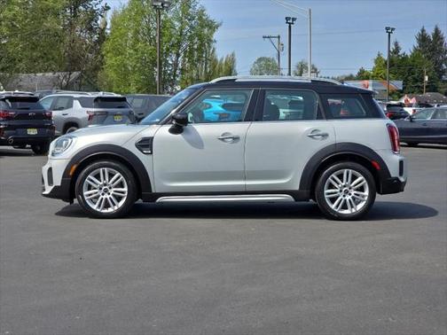 2022 MINI Countryman Cooper