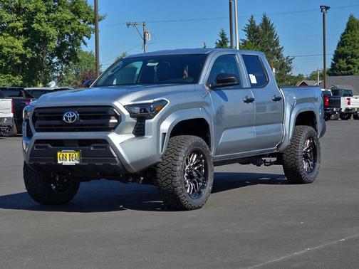 2025 Toyota Tacoma SR