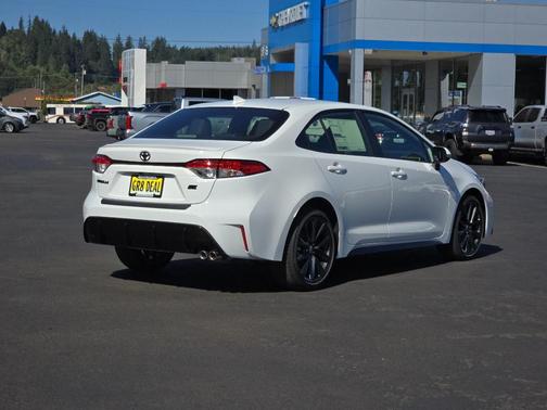 2026 Toyota Corolla SE