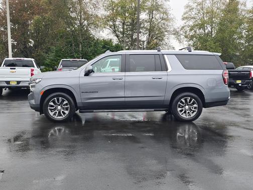 2021 Chevrolet Suburban LT