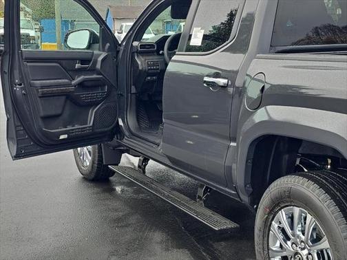 2025 Toyota Tacoma Limited