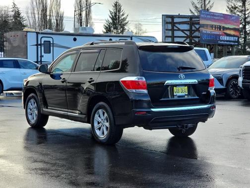 2013 Toyota Highlander SE