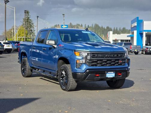 2024 Chevrolet Silverado 1500 Custom Trail Boss