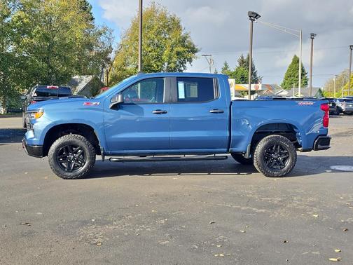 2024 Chevrolet Silverado 1500 Custom Trail Boss