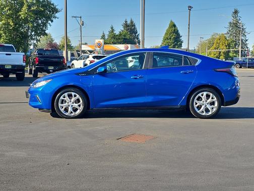 2017 Chevrolet Volt Premier