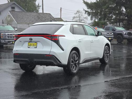 2026 Toyota bZ XLE Plus