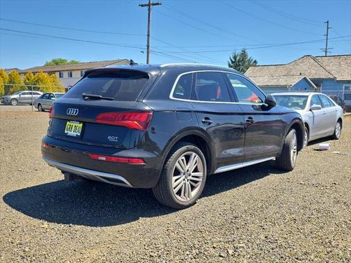 2018 Audi Q5 2.0T Premium Plus